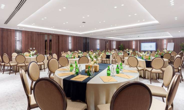 For larger programs, Al Khor Hall (190 sqm) can be&hellip;